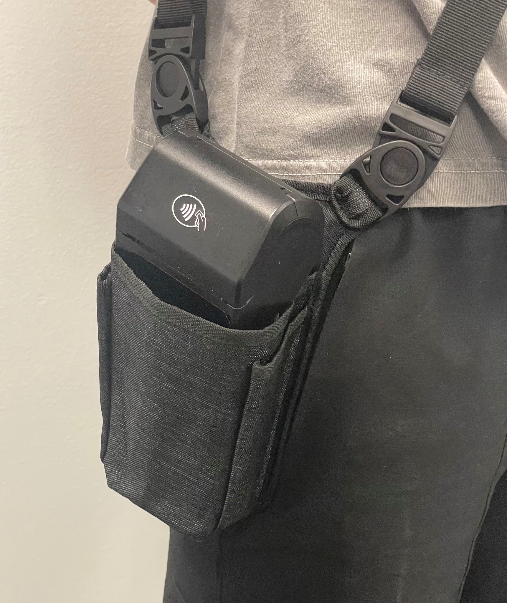 clip on belt pouch