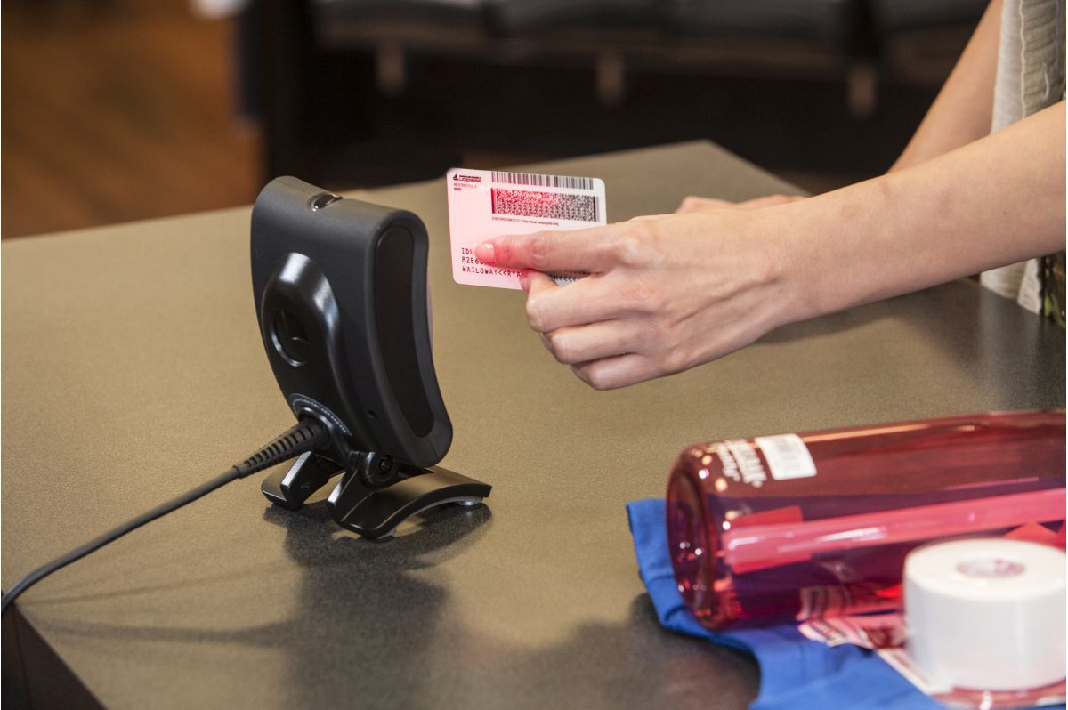 honeywell handschuh scanner Honeywell 7580G-2 Genesis 7580g Hands-Free 1D, PDF and 2D Barcode Scanner